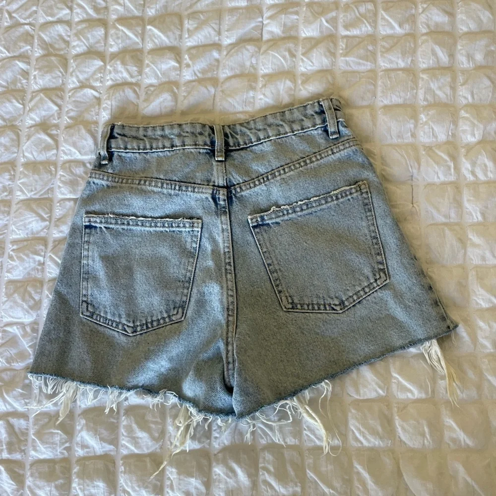 Zara Distressed Denim Women's Shorts